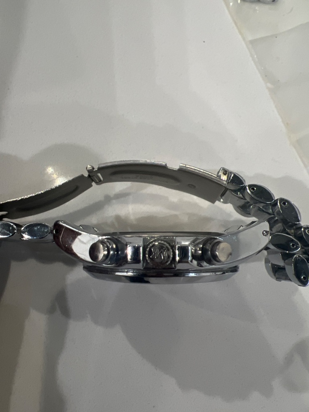 Silver stainless steel Michael Kors watch - Picture 7 of 7